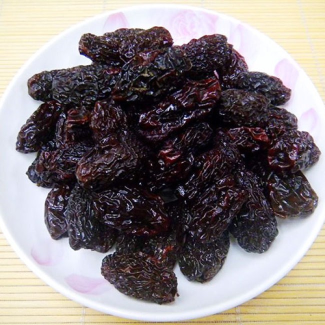 Táo Tàu đen khá phổ biến và có thành phần dinh dưỡng không kém so với Táo Tàu đỏ